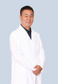 王偉明.jpg